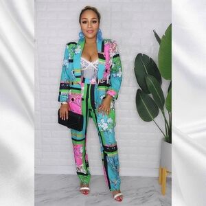 The Blue/Green Florals Colorblock European Angles Length Pant & Blazer set
